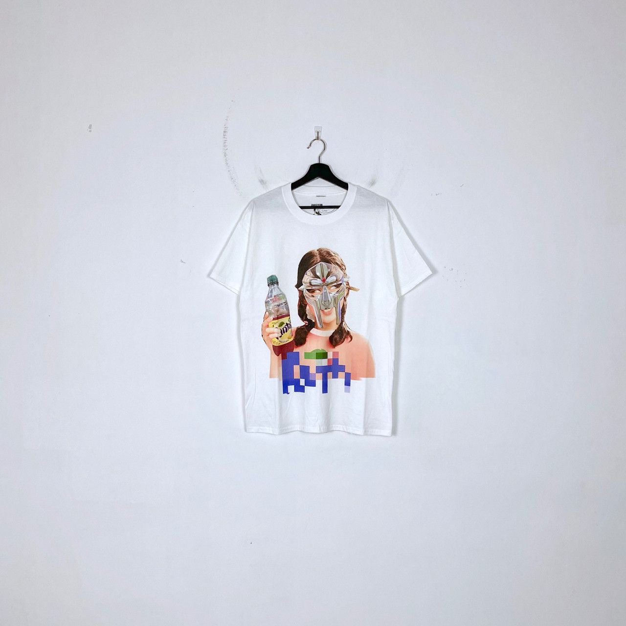 Other HIDJIWORLD X FANTA MF DOOM TEE Size US XL / EU 56 / 4 - 1 Thumbnail