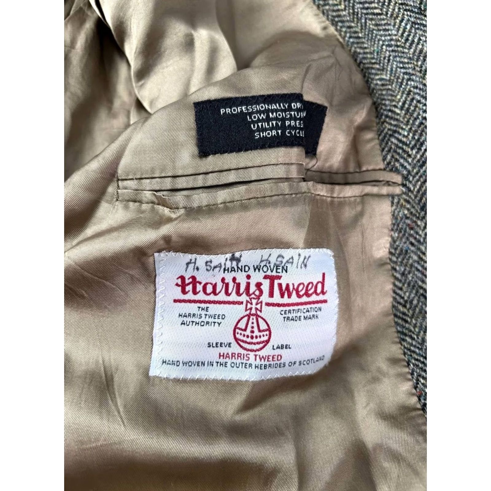 Harris Tweed Harris Tweed Mens Blazer Size 46 Gray Wool Long Sleeve Front Button Size US XXL / EU 58 / 5 - 3 Thumbnail