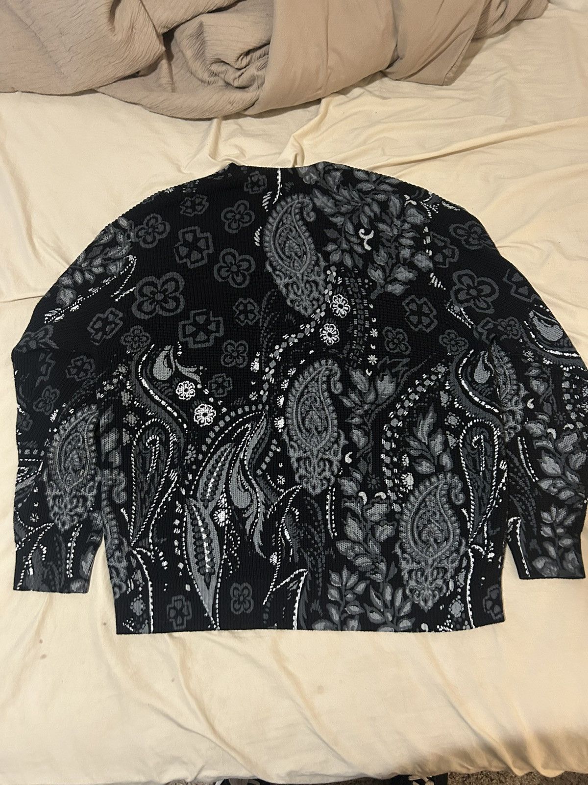 Supreme Supreme paisley sweater | Grailed