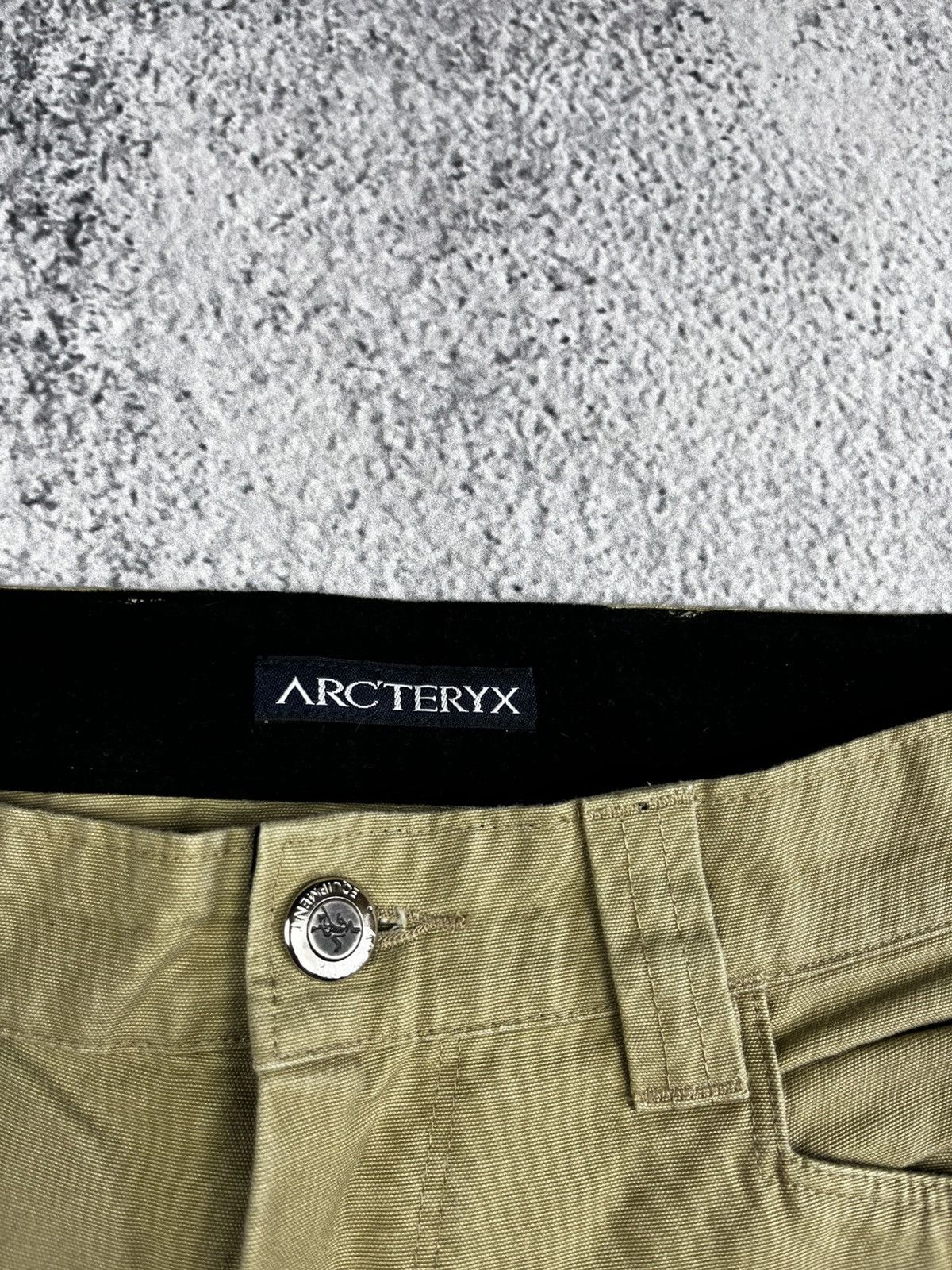 Arc'teryx Arcteryx shorts size 32 Size US 32 / EU 48 - 2 Thumbnail