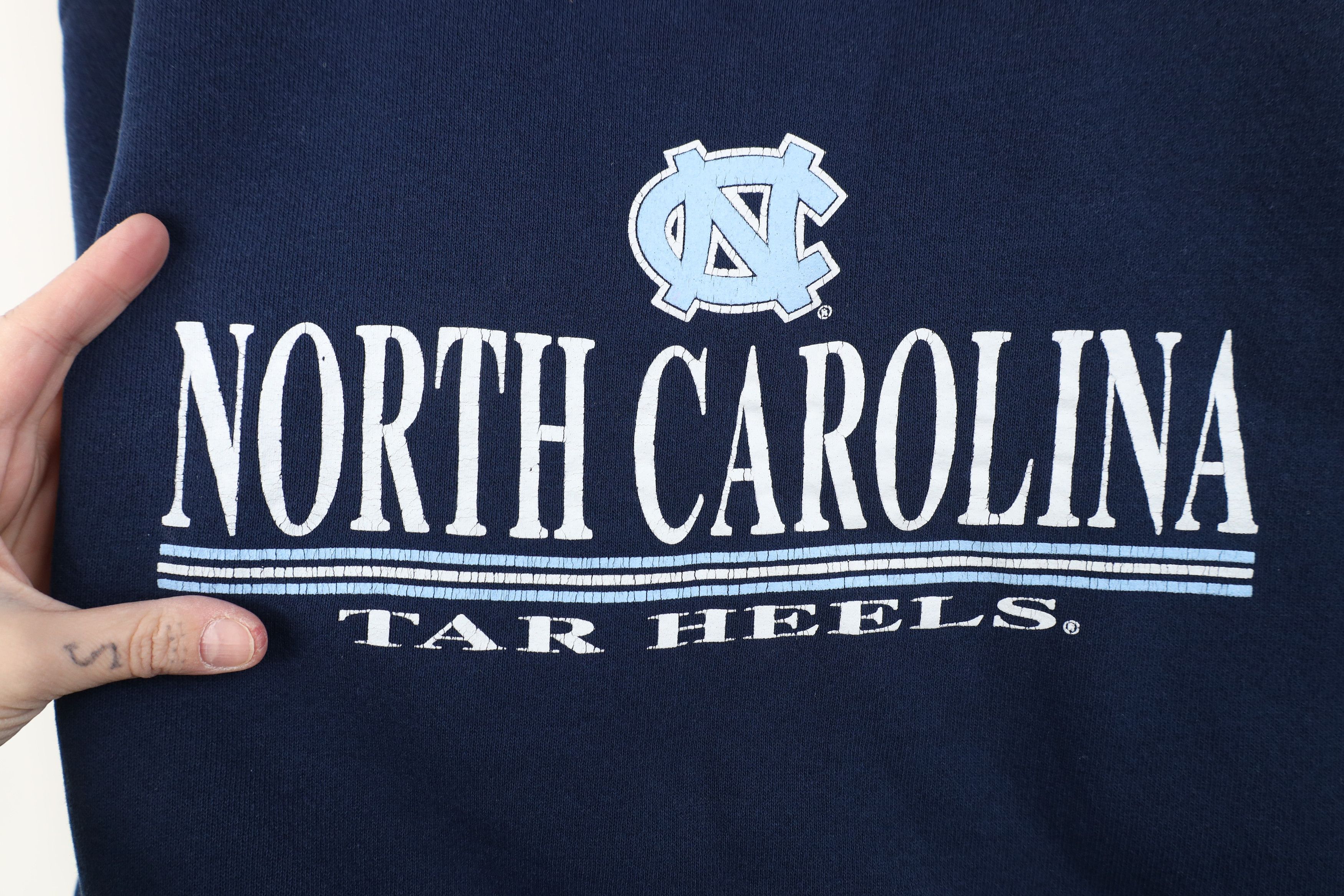 Vintage Vintage 90s University of North Carolina Sweatshirt Blue USA Size US L / EU 52-54 / 3 - 4 Thumbnail
