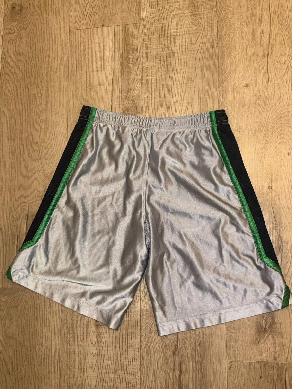 Nike Nike Hoops Shiny Satin Dazzle Hoop Shorts Boys MD Y2K 90s Size US 28 / EU 44 - 3 Thumbnail
