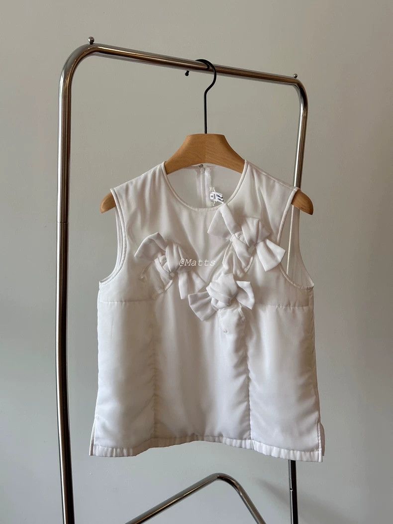 Comme des Garcons Comme Des Garcons Bow Vest Size S / US 4 / IT 40 - 1 Thumbnail