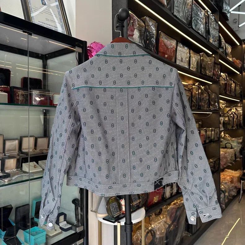 Hermes Hermes FW23 pig nose printed blue denim jacket Size XS / US 0-2 / IT 36-38 - 2 Thumbnail