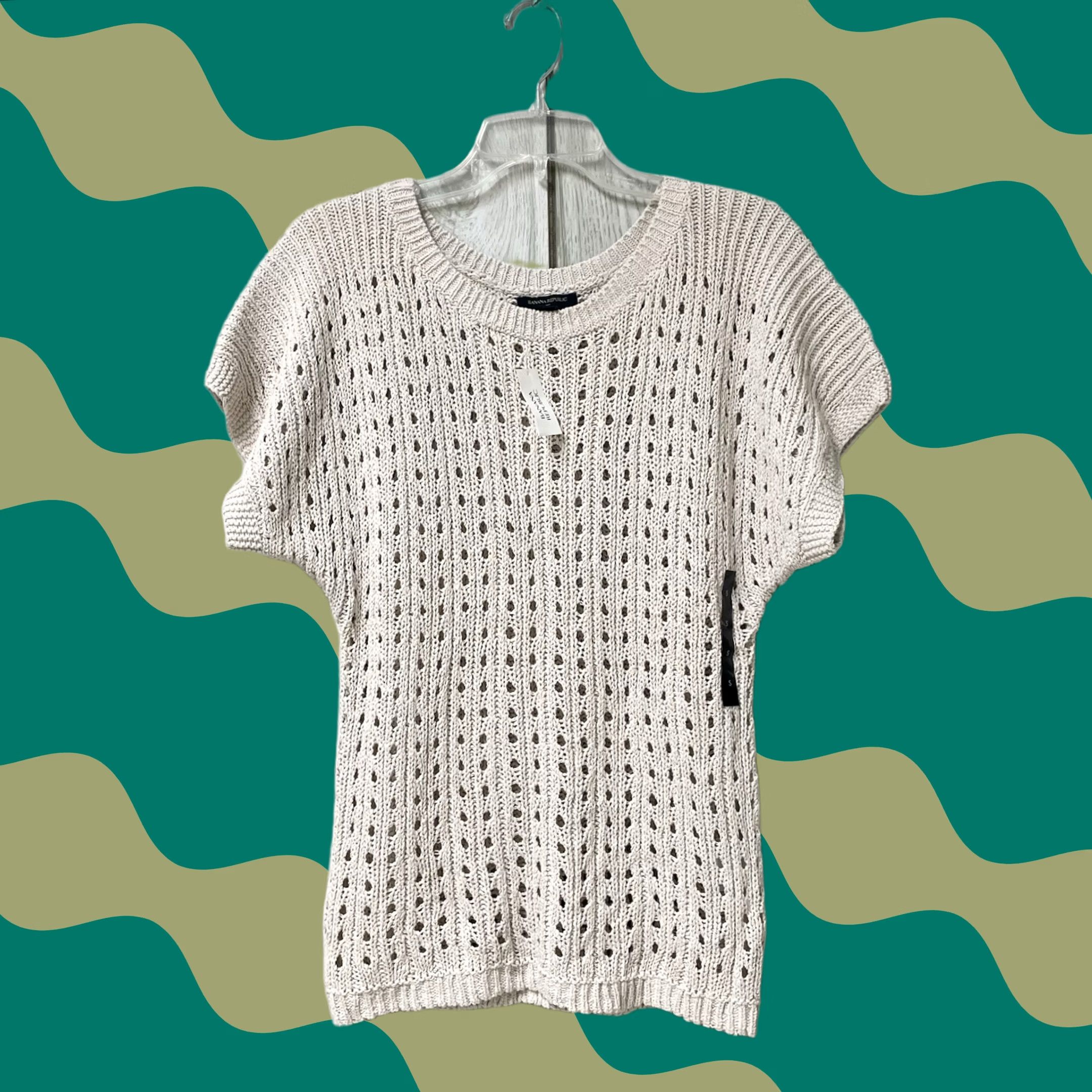 Banana Republic Banana Republic Sweater Womens S Beige Women Light Open Weave Knit Short Sleeve Top Size S / US 4 / IT 40 - 1 Thumbnail