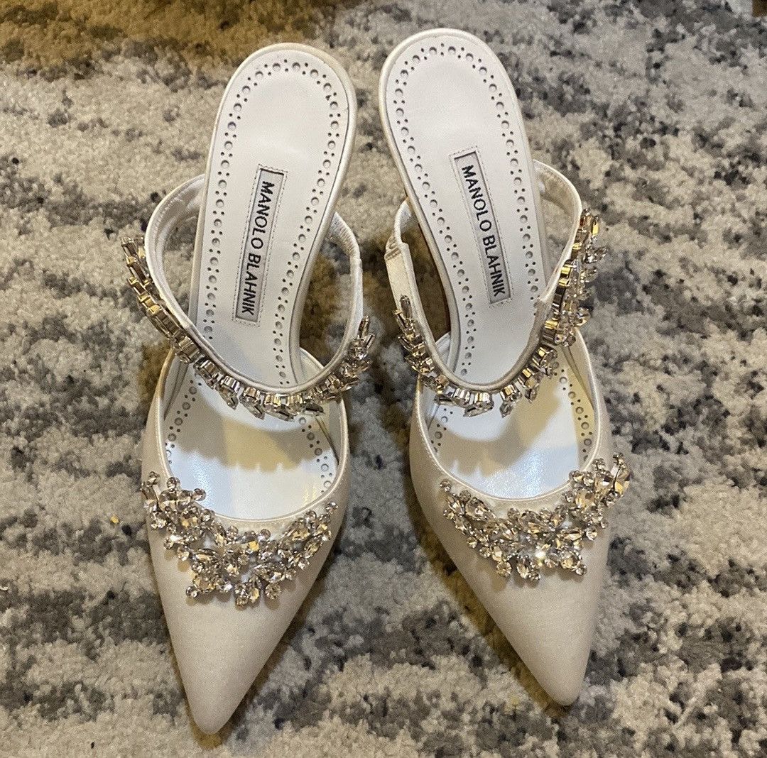 Manolo Blahnik Lurum Embellished Satin Mules size 37