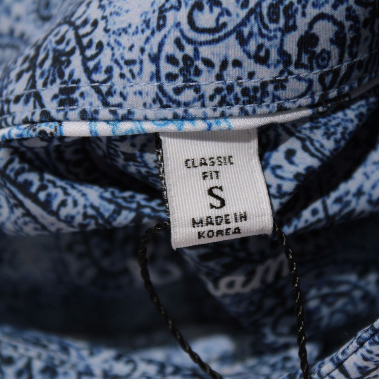 Robert Graham Robert Graham New with tags Shirt Size S US In Blue Size US S / EU 44-46 / 1 - 5 Thumbnail