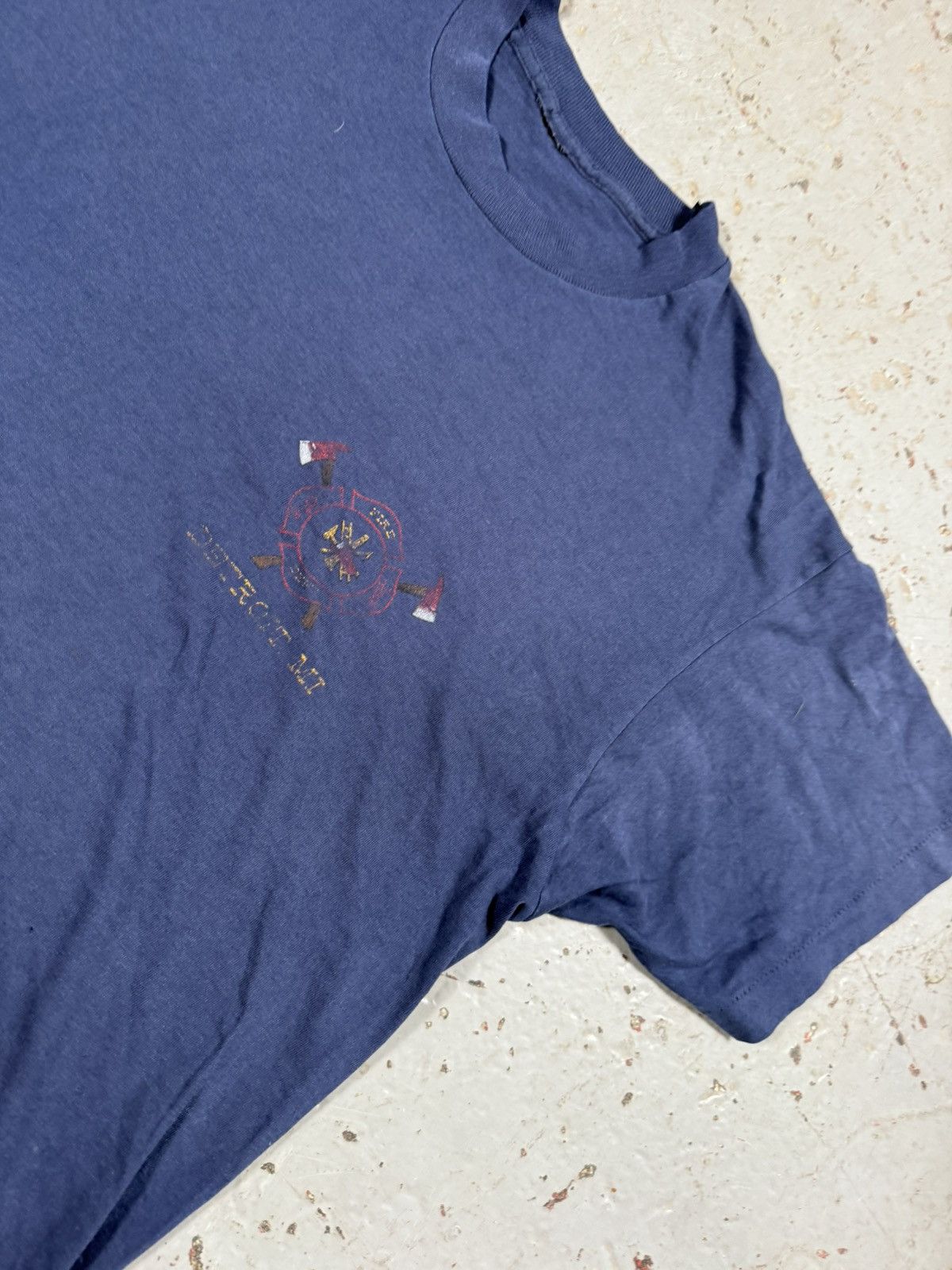 Vintage Vintage Single Stitch Detroit Fire Tee Size US XL / EU 56 / 4 - 2 Thumbnail