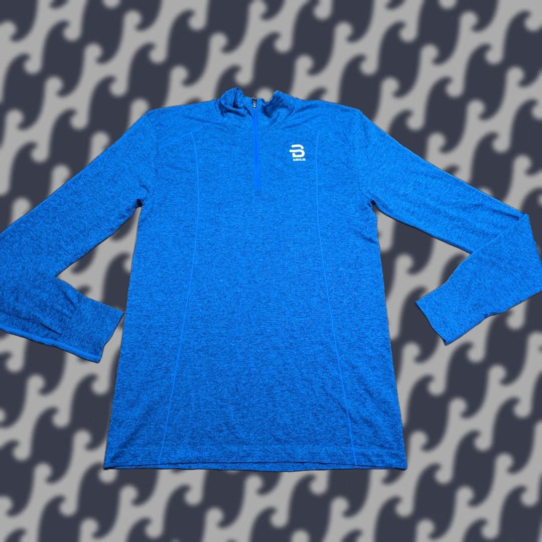 Layer 8 Bjorn Daehlie Base Layer Shirt Size S-M Blue Sports Ski Running Lightweight Unisex Adults Regular Long Sleeve Round Neck Activewear Size M / US 6-8 / IT 42-44 - 1 Thumbnail
