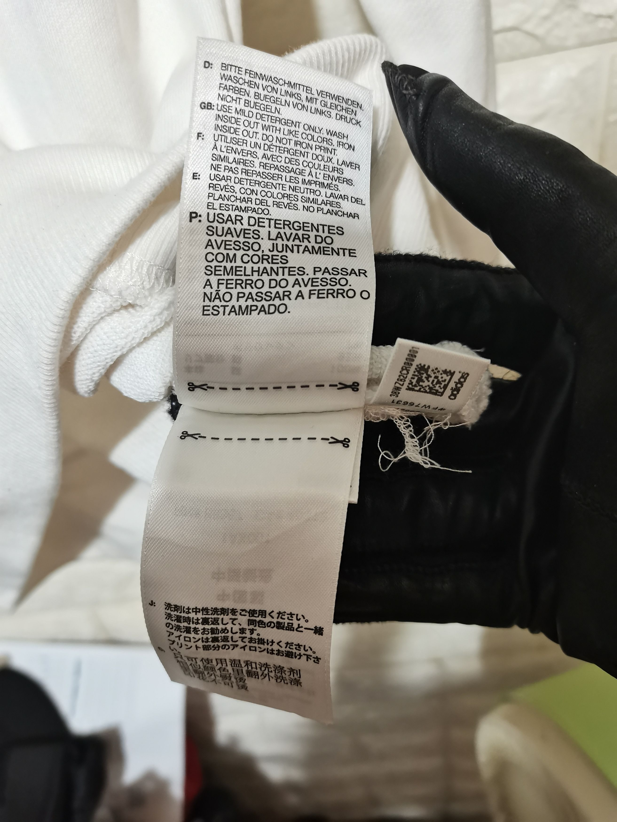 Adidas × Y-3 × Yohji Yamamoto Y-3 yohji yamamoto CLASSIC LOGO POPOVER HOODIE Size XS / US 0-2 / IT 36-38 - 14 Thumbnail