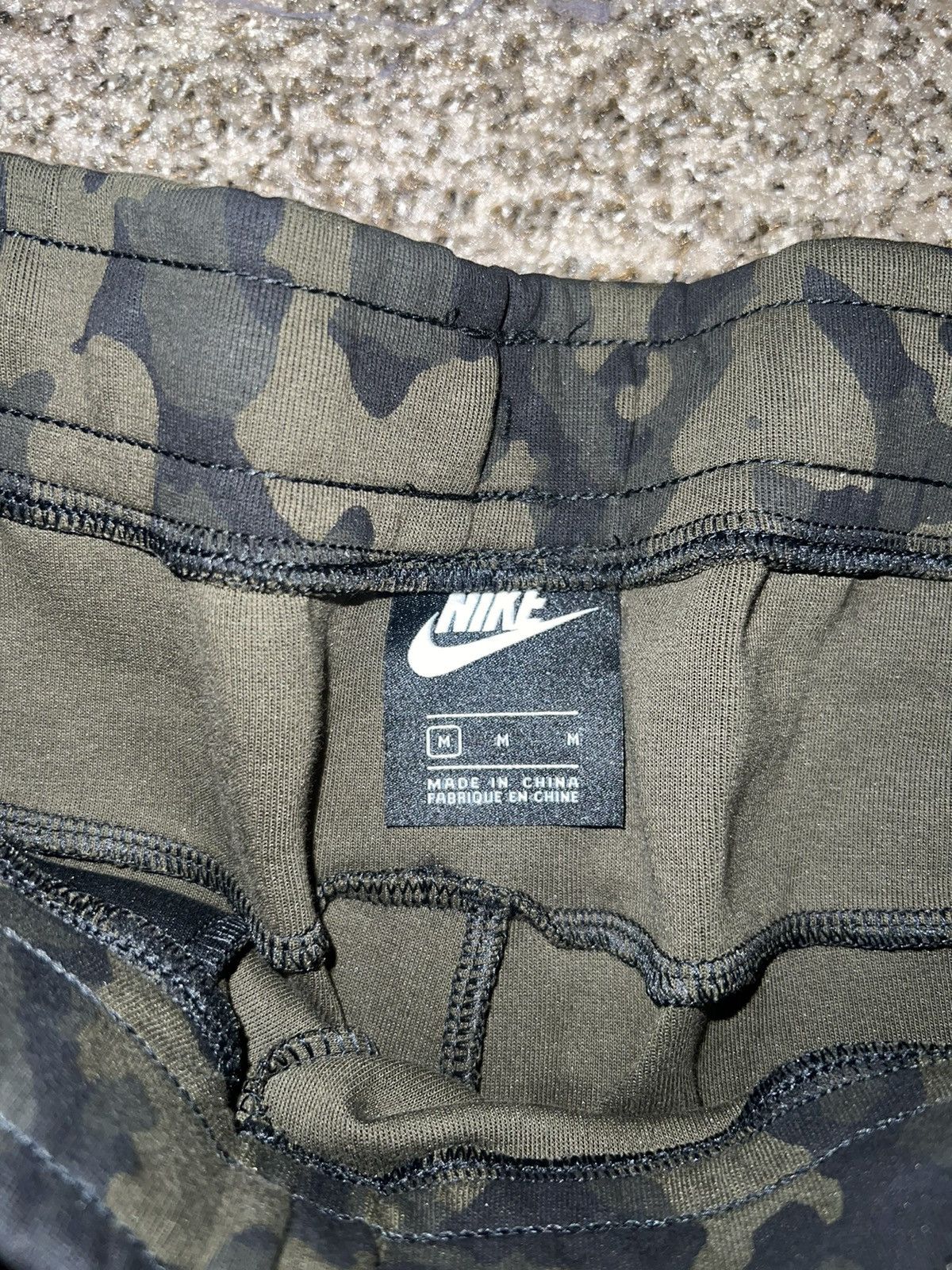 Nike Nike Tech Fleece Pack Camo Size Medium Size US 34 / EU 50 - 2 Thumbnail