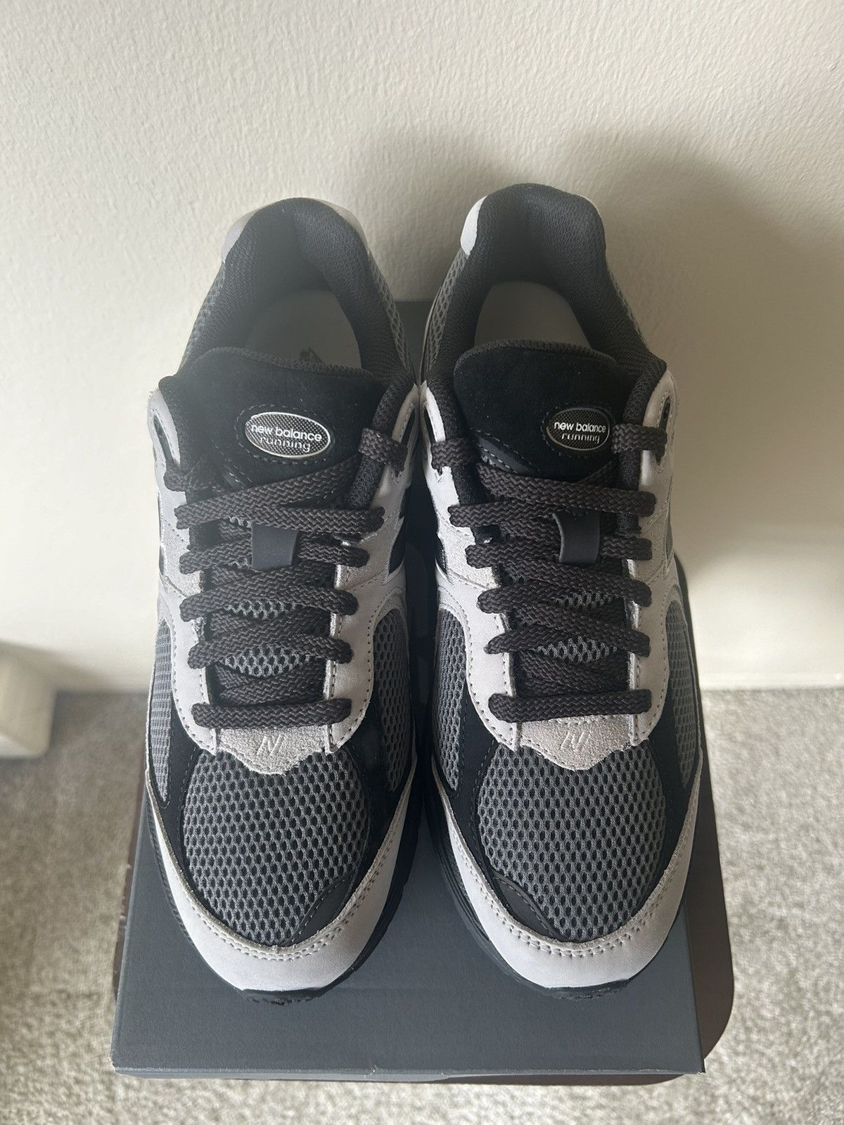 New Balance New Balance 2002R Sneaker Size US 9 / EU 42 - 3 Thumbnail