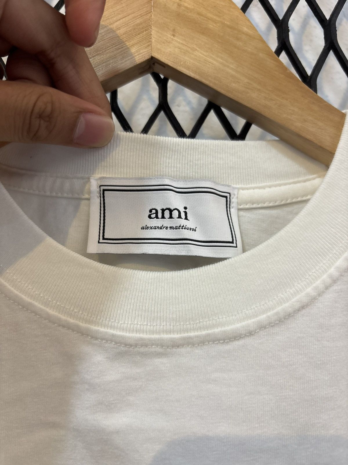 AMI Tonal Ami De Coeur TShirt pink logo Size US M / EU 48-50 / 2 - 3 Thumbnail