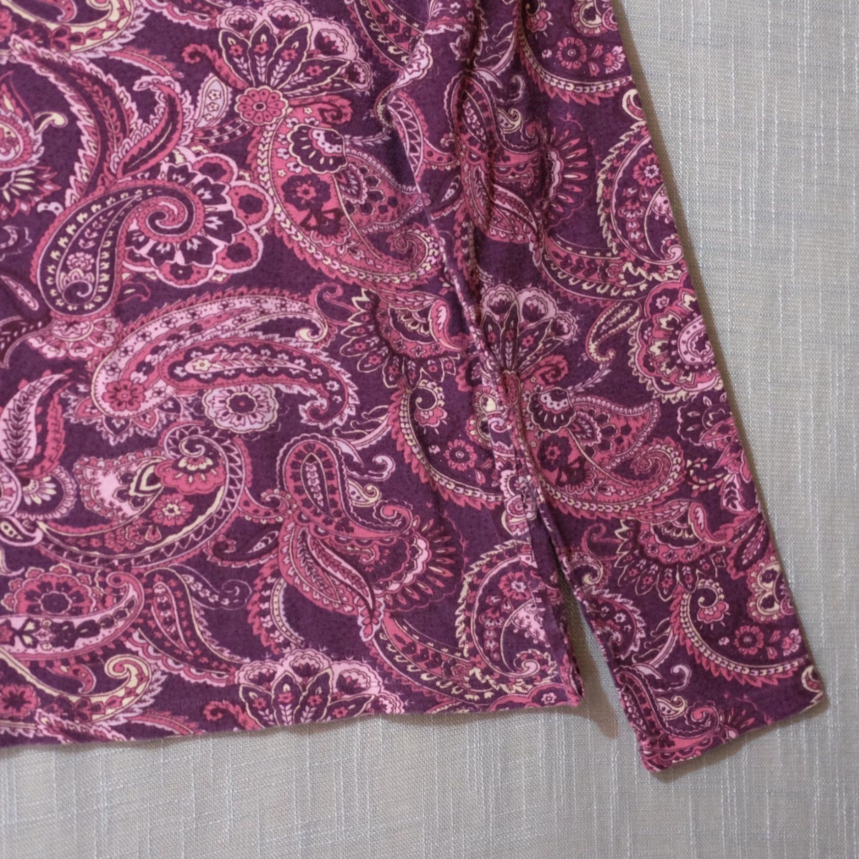 Vintage St. John's Bay Shirt Womens L Wine Floral Pullover Stretch Long Sleeve Tee Regular Casual 100% Cotton Vintage No Size L / US 10 / IT 46 - 4 Thumbnail