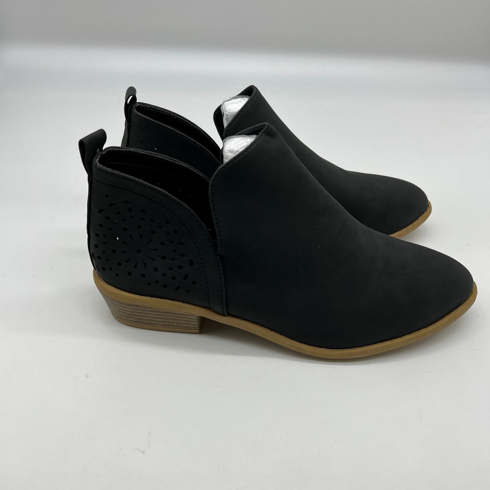 Other Ankle Boots Point Toe Casual Comfortable Lightweight Size US 10 / IT 40 - 1 Thumbnail