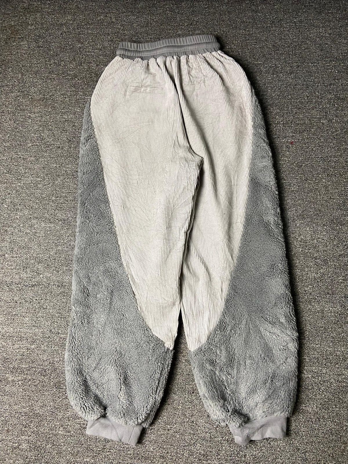 Japanese Brand DARICH Brand Corduroy + Fuzzy Sweatpants (161) Size 22" - 3 Thumbnail