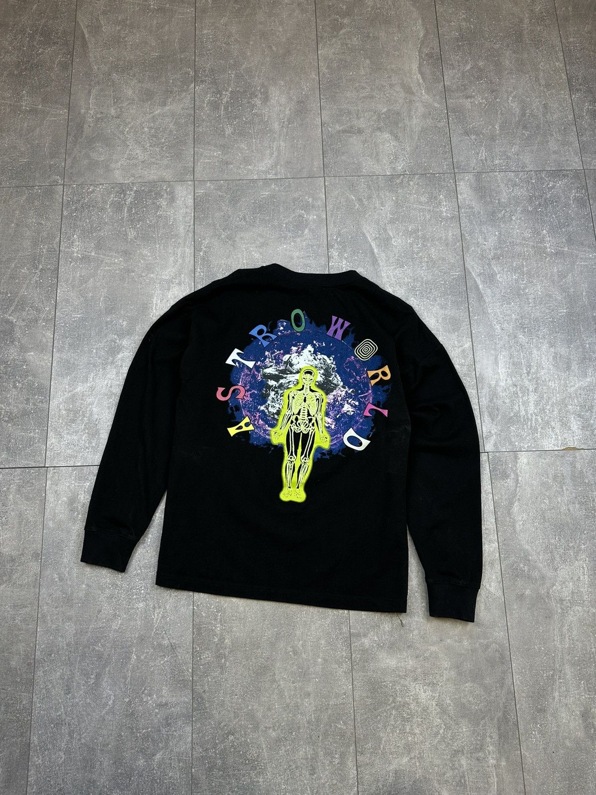 Vintage Astroworld Glowing Skeleton Long Sleeve Size US S / EU 44-46 / 1 - 1 Thumbnail