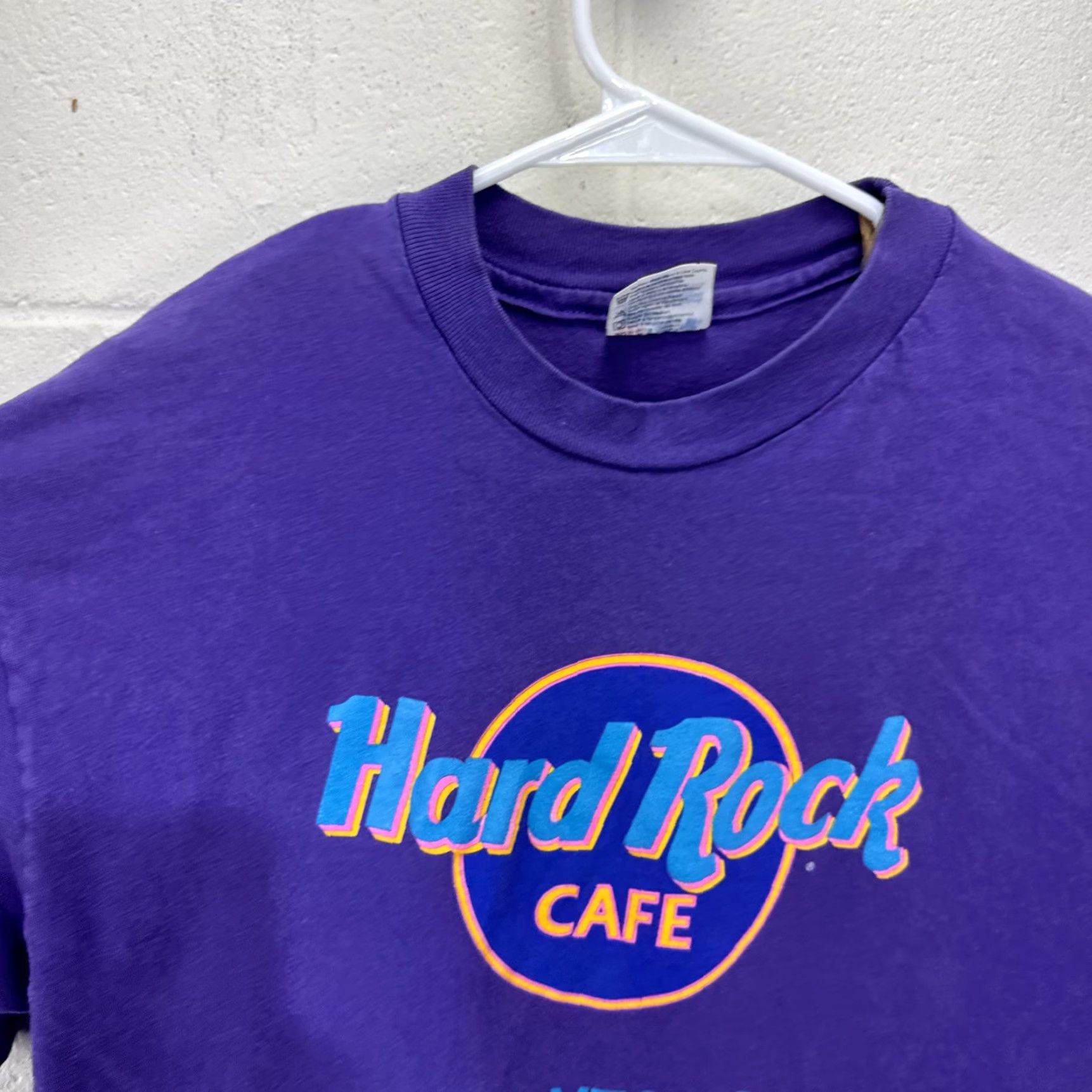 Hard Rock Cafe VINTAGE Hard Rock Cafe Shirt Men Large Cotton 90s USA City Rock Purple Short Sleeve Crew Neck Size US L / EU 52-54 / 3 - 4 Thumbnail
