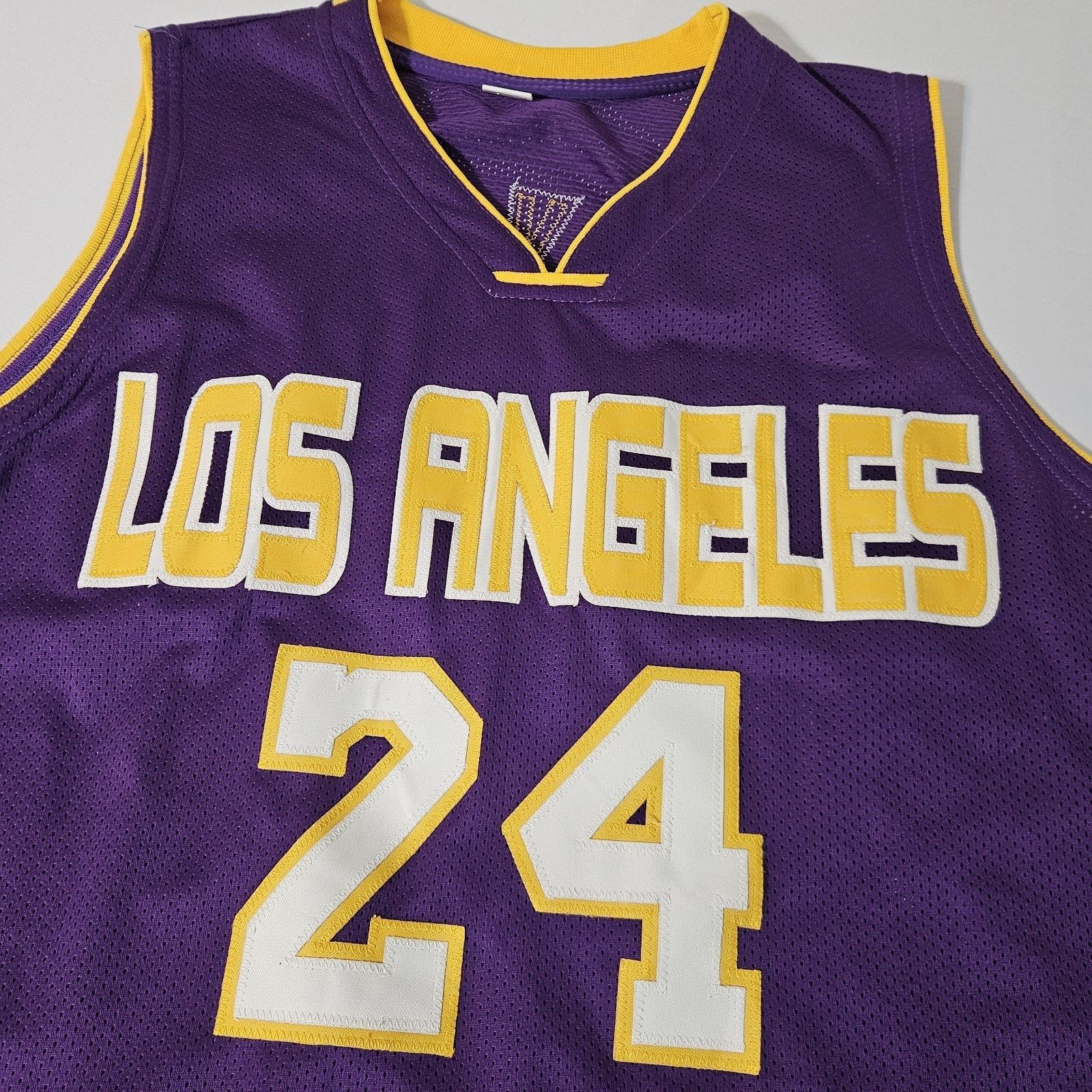 Great Lakes Recreation LA Laker's Kobe Bryant Lakers Jersey XL Men Purple EUC Size US XL / EU 56 / 4 - 8 Thumbnail