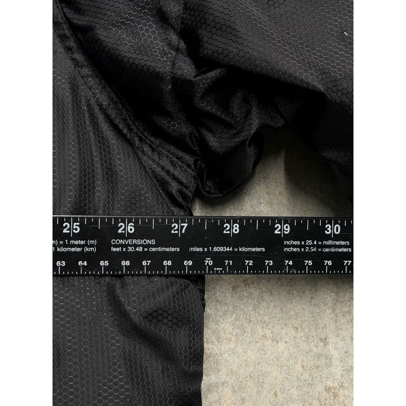 Southpole VINTAGE Southpole Puffer Jacket Men XL Black Zip Hooded Down 90s Hip Hop EUC Size US XL / EU 56 / 4 - 4 Thumbnail