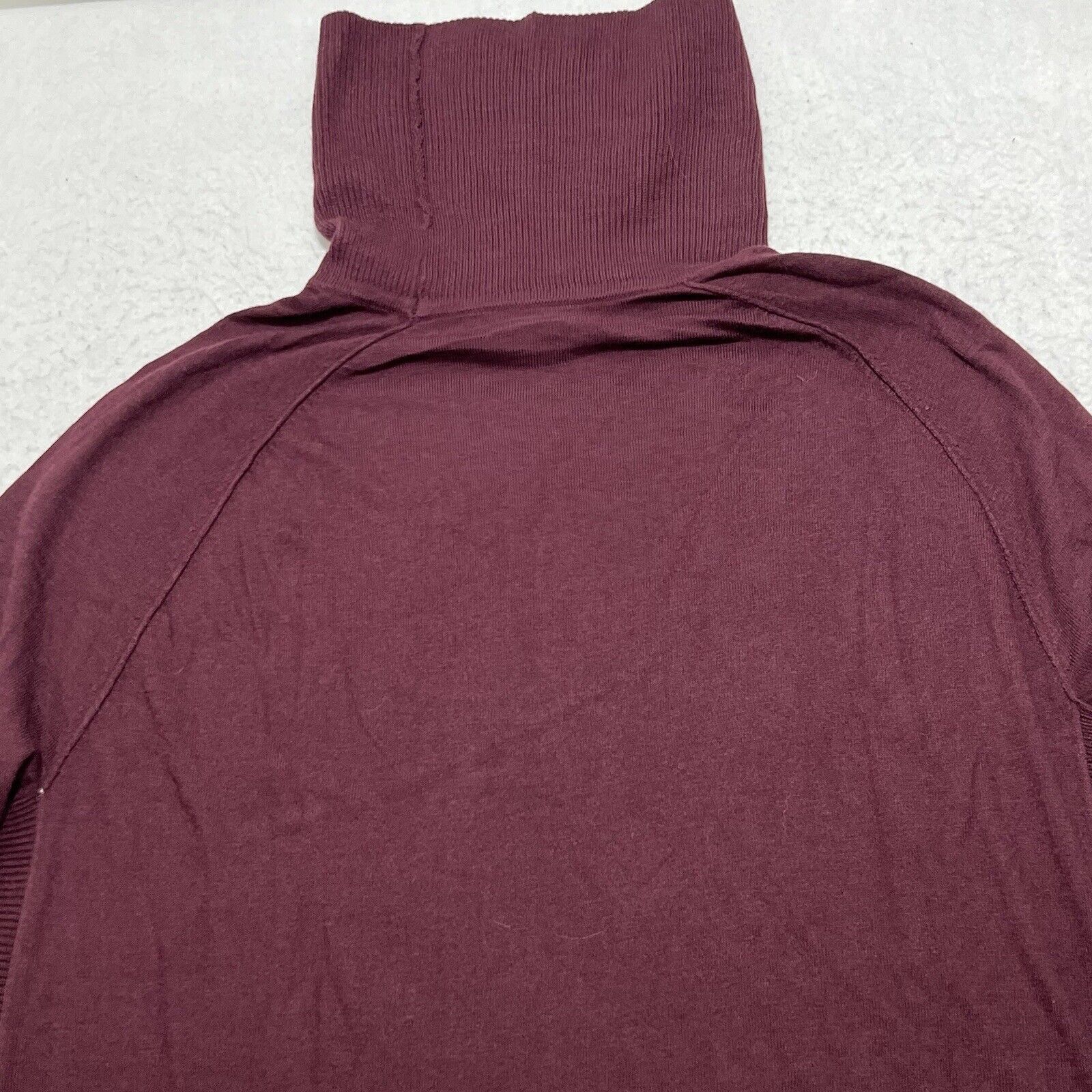 Nordstrom Caslon Women's Small Wool Blend Maroon Turtleneck Sweater Size S / US 4 / IT 40 - 10 Thumbnail