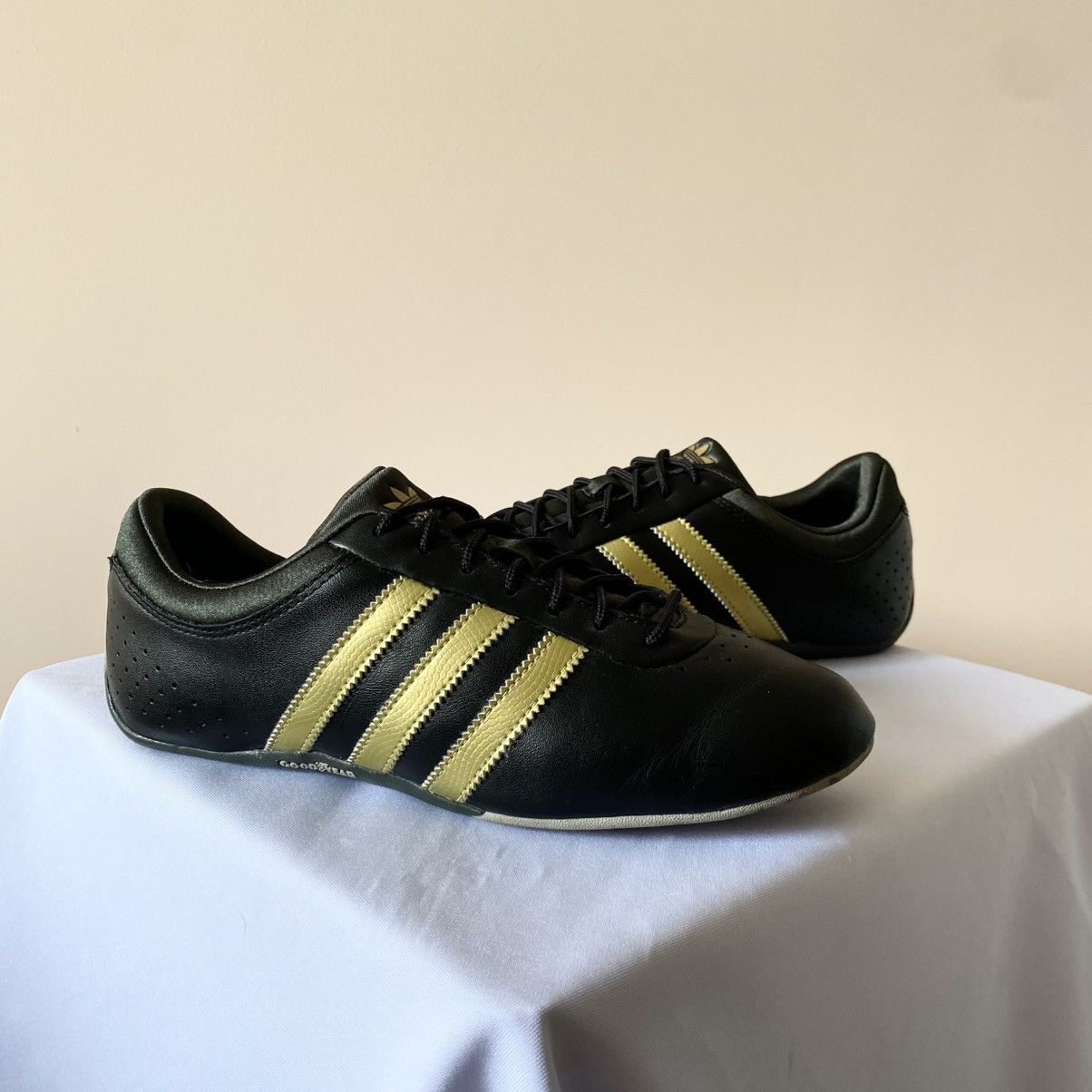 Adidas Vintage 2008 Adidas Goodyear Moto Racing Sneakers Shoes Size US 7 / EU 40 - 2 Thumbnail