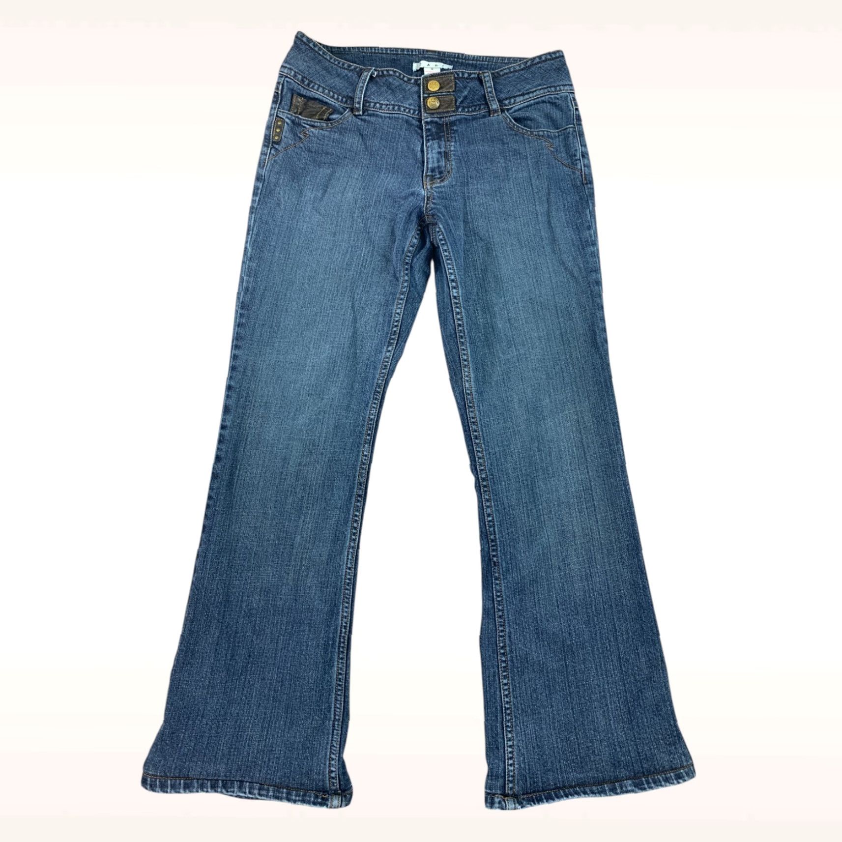 Cabi Jeans Women 32x29 Bootcut Denim Stretch Medium Blue  display picture 1