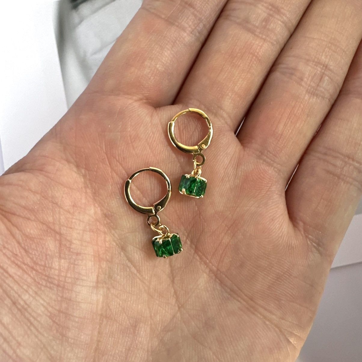 Other Green Crystal Dangle Drop Earrings for Women Size ONE SIZE - 4 Thumbnail