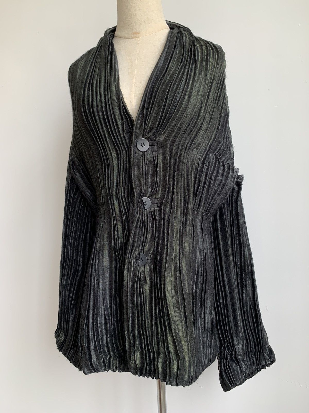 Issey Miyake Issey Miyake PERMANENTE Crease Pleated Tops Size M / US 6-8 / IT 42-44 - 3 Thumbnail