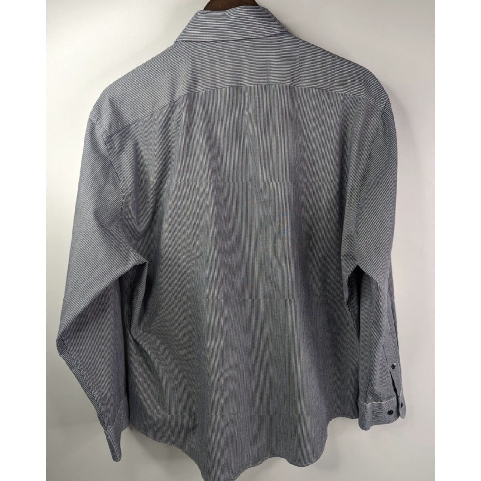Nordstrom Nordstrom Dress Shirt Men 17 32/33 Grey Stripe Button-Down Collared 30 in 50 in Chest Regular Knit Cotton Casual Formal Shirt Size 46R - 3 Thumbnail
