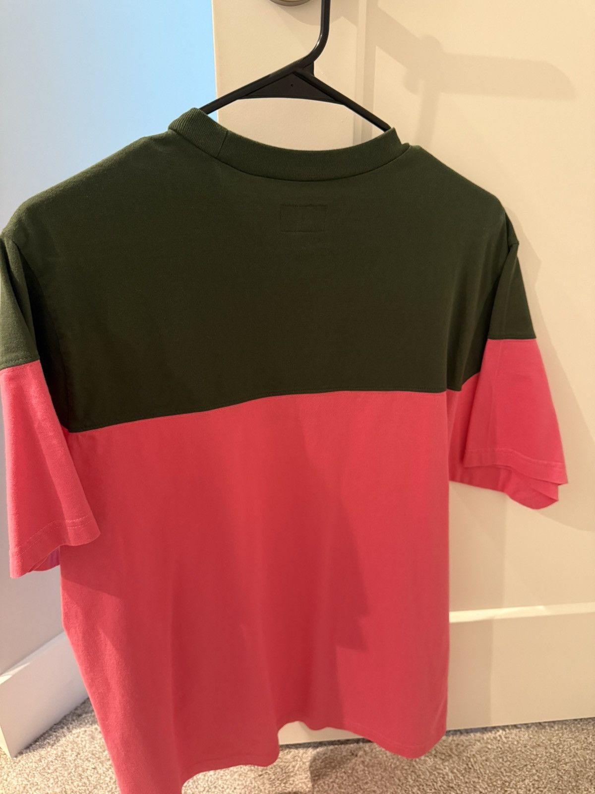 Supreme Supreme Split Logo S/S Top Size US M / EU 48-50 / 2 - 3 Thumbnail