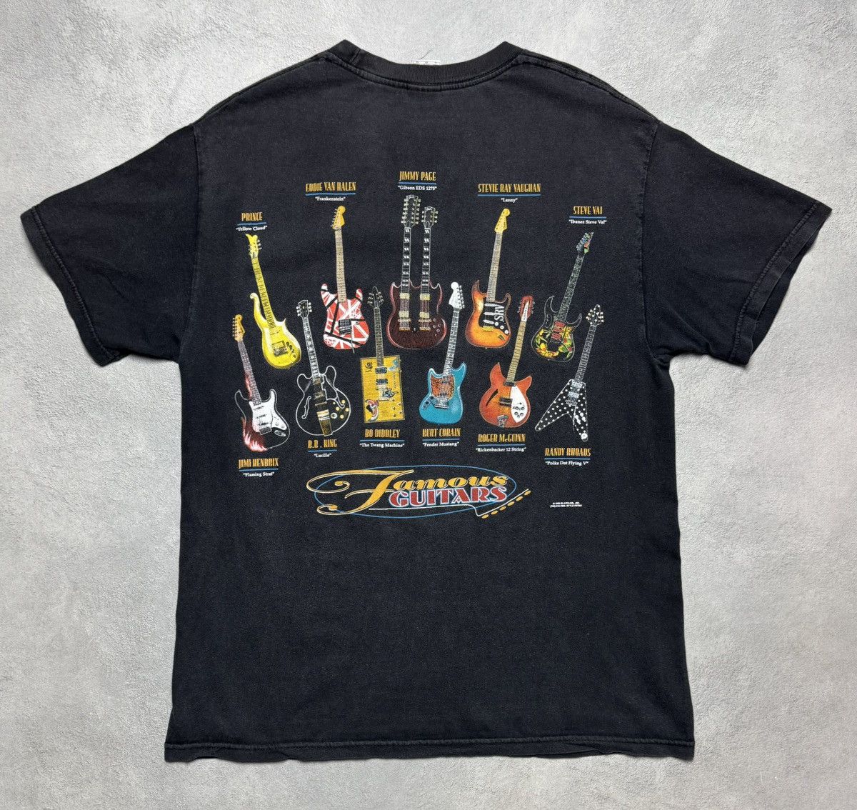 Vintage 1999 Famous Guitars Cotton T-Shirt Big Logo Tennessee River Size US L / EU 52-54 / 3 - 1 Thumbnail