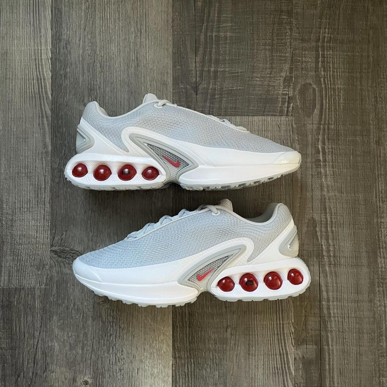 Nike NIKE • Air Max Dn "Pure Platinum" (11M) Size US 11 / EU 44 - 2 Thumbnail