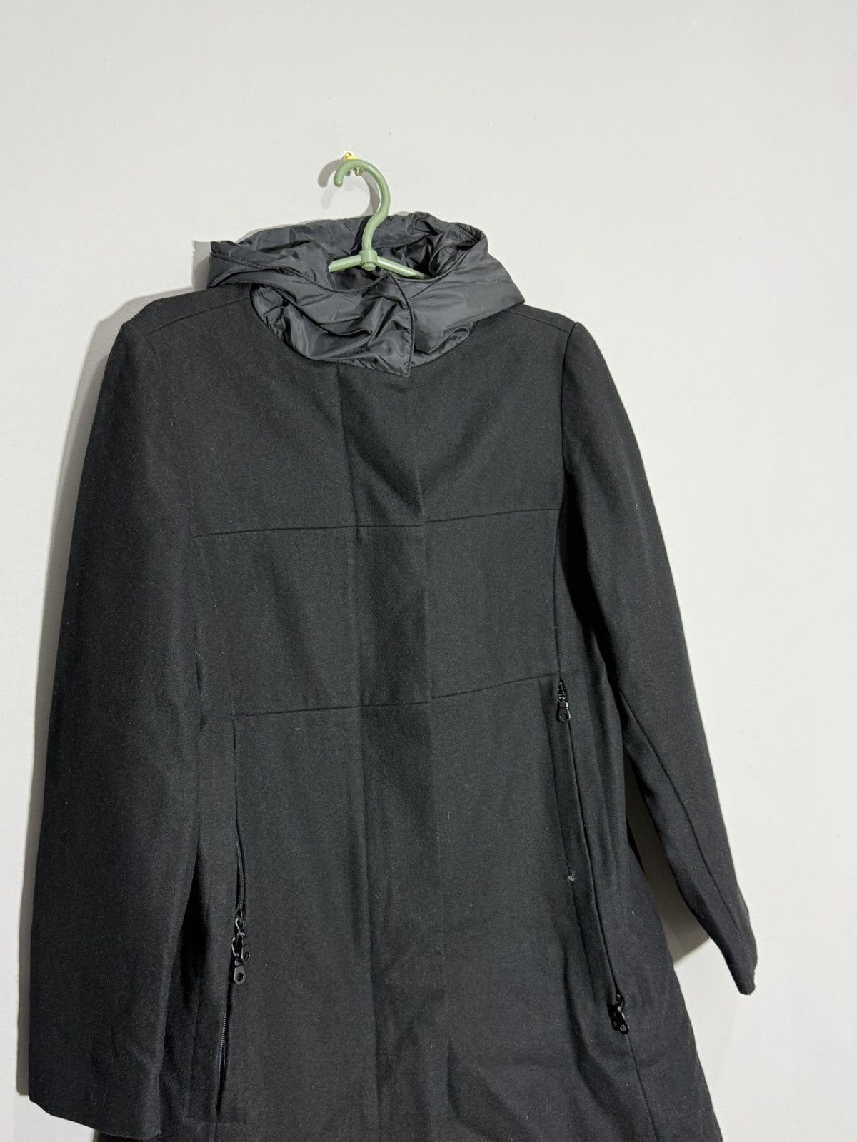 Sarah Pacini Sarah Pacini Wool Coat with nylon lining size 2 Size M / US 6-8 / IT 42-44 - 4 Thumbnail