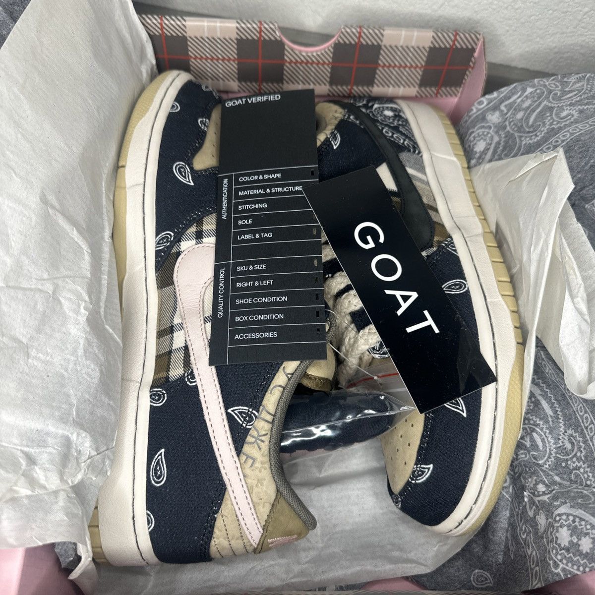 Nike Size 10 - Nike Travis Scott x SB Dunk Low Cactus Jack Size US 10 / EU 43 - 14 Thumbnail