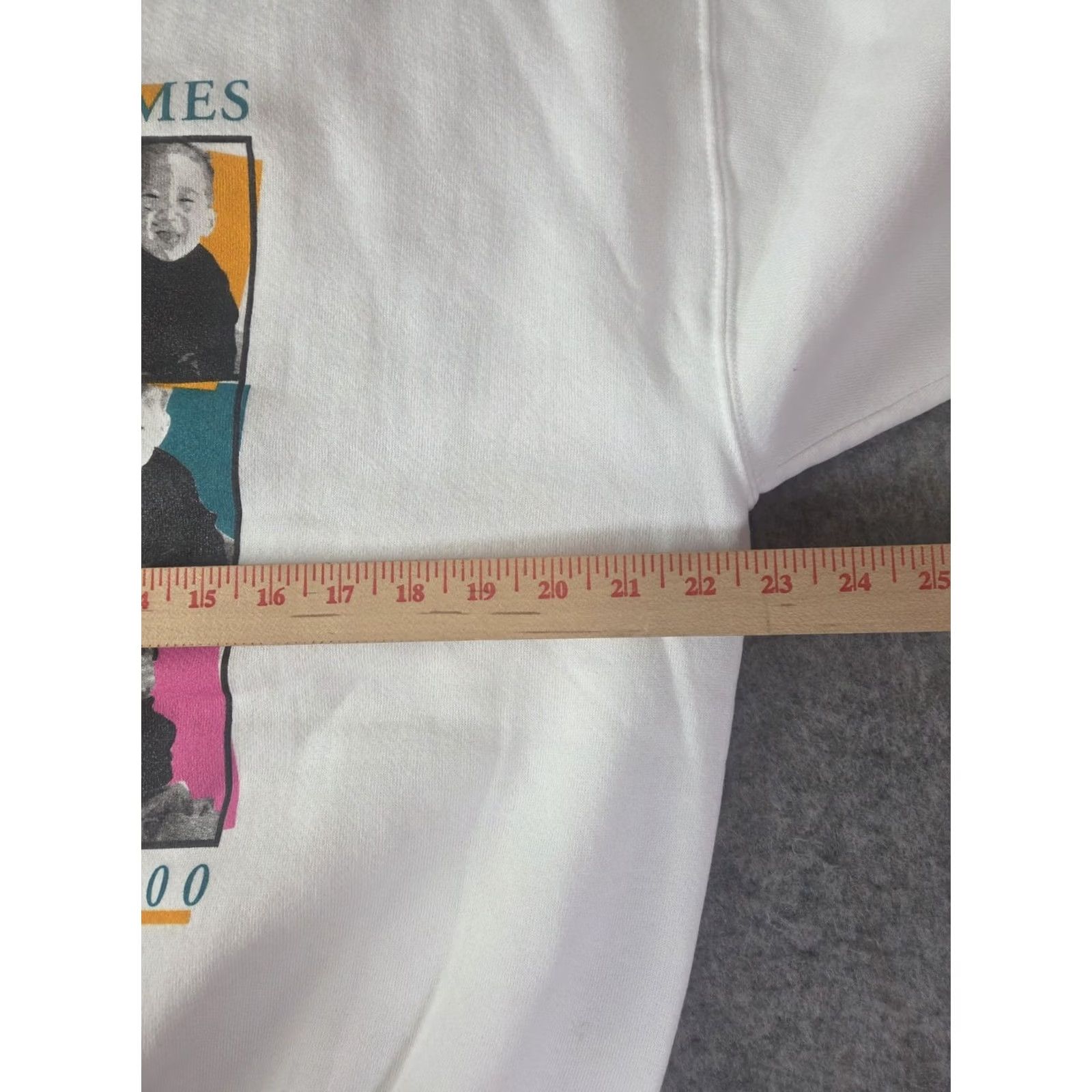 Jerzees VINTAGE Jerzees Sweatshirt Unisex Adults Long Sleeve Crew Neck White 2000 Double Sided USA Walking Size L Size US L / EU 52-54 / 3 - 8 Thumbnail