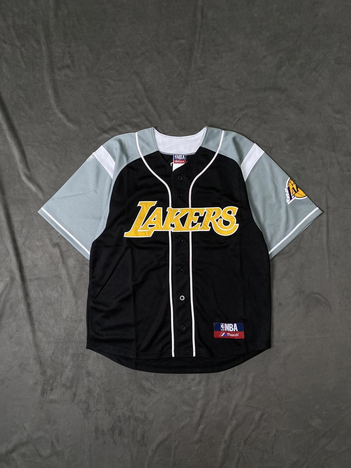 Majestic Majestic Lakers Kobe Bryant Short-Sleeve Button-Up Jersey M Size US M / EU 48-50 / 2 - 6 Thumbnail