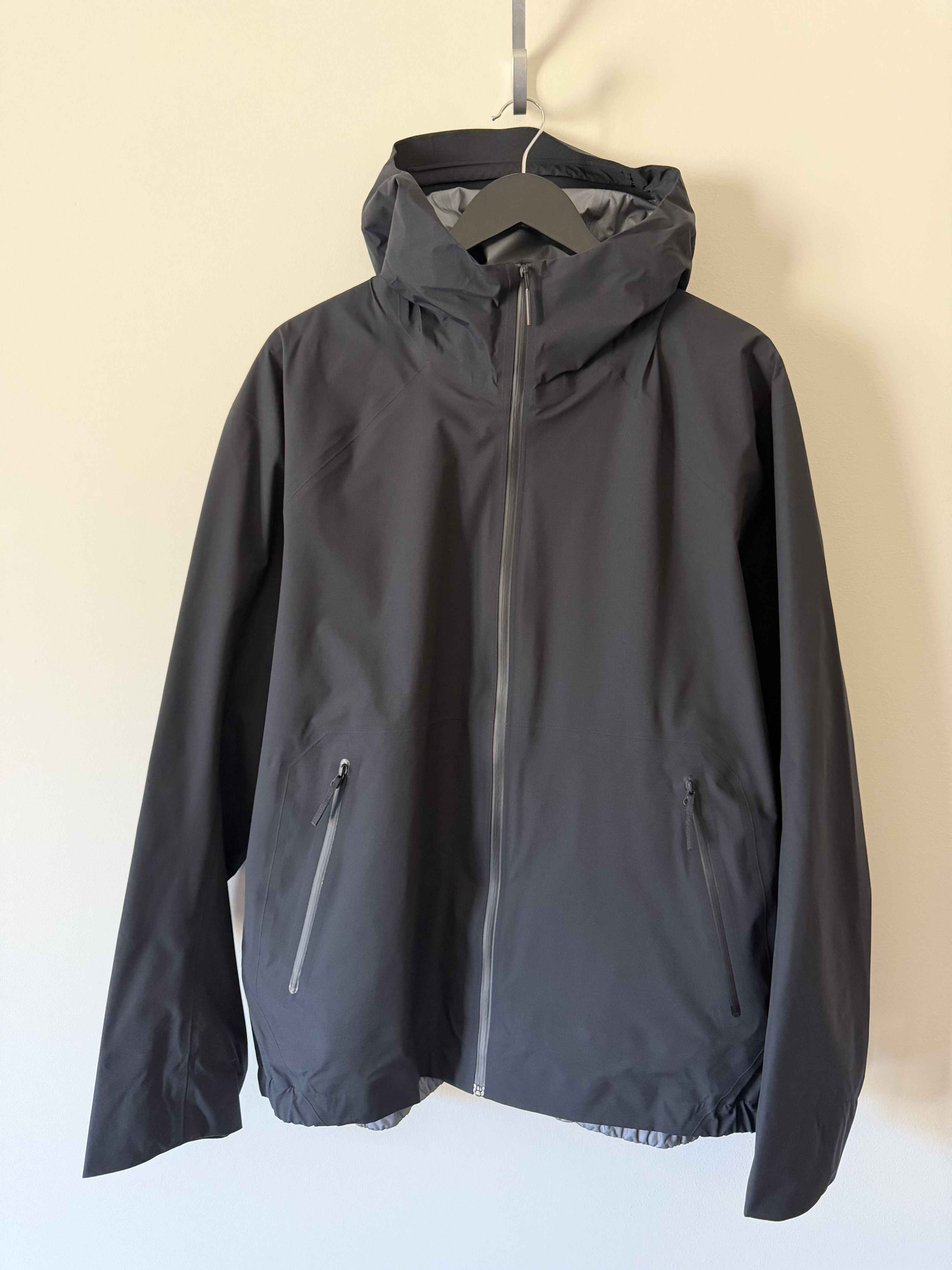 Veilance Arc'teryx Veilance Achrom IS Jacket Size Large Black