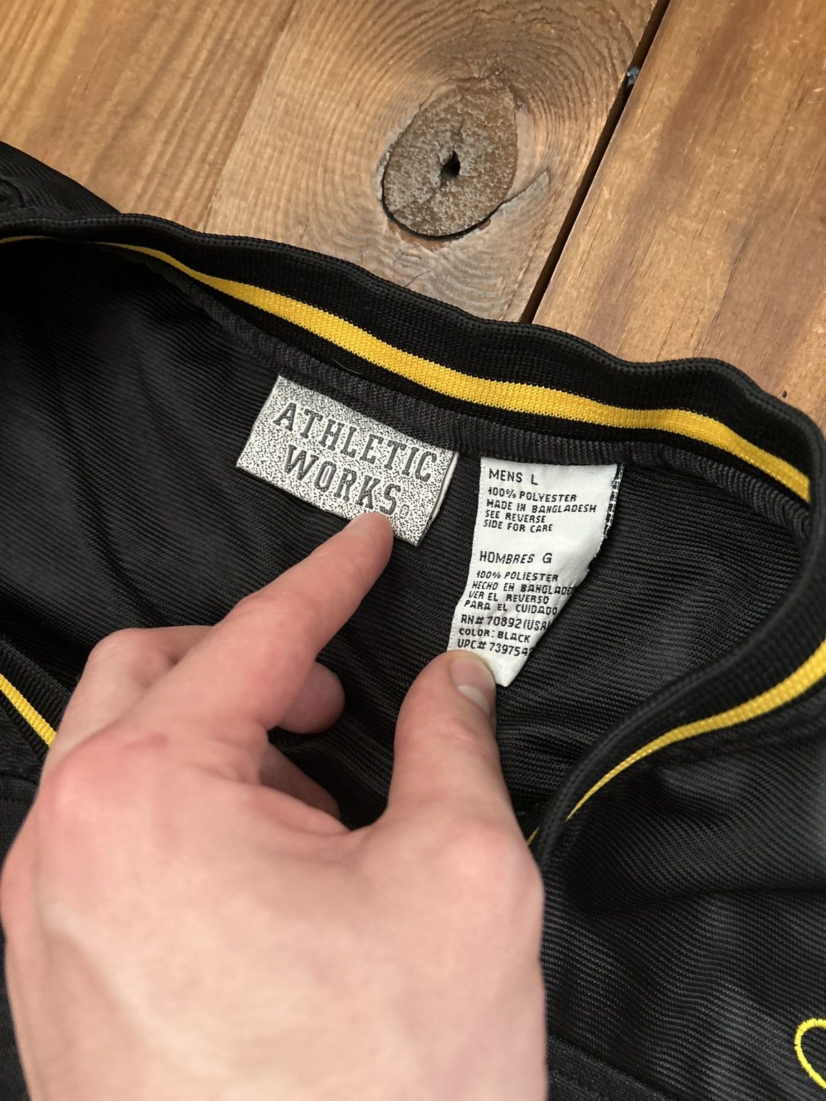 Vintage Vintage Y2K 88 Dragon Black Yellow Zip Jersey Size US L / EU 52-54 / 3 - 3 Thumbnail