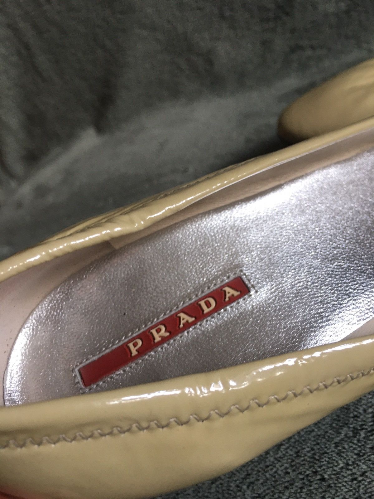 Prada PRADA Vintage Beige Patent Leather Pump Heels EU 41 Size US 11 / IT 41 - 11 Thumbnail