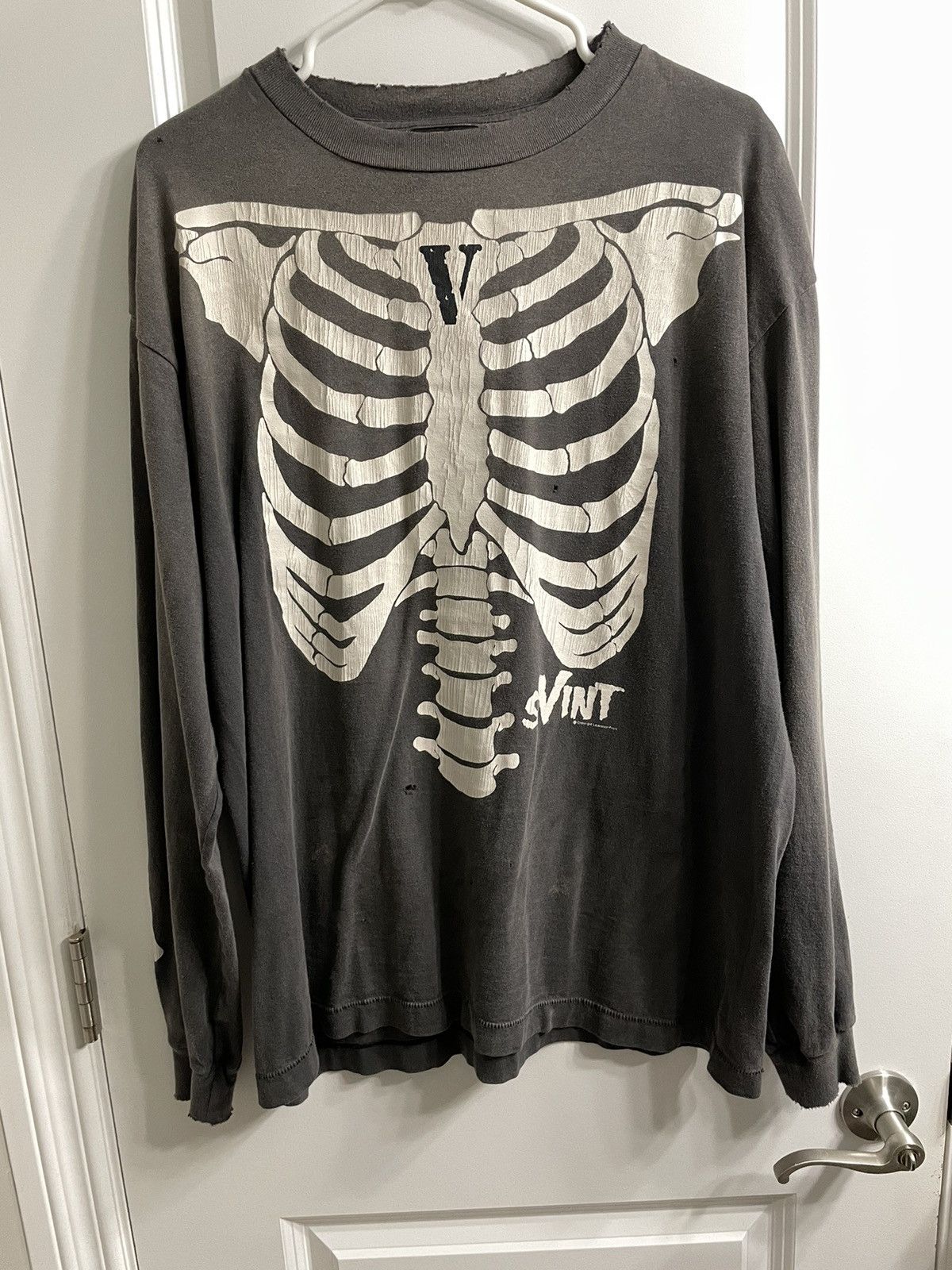 image of Saint Michael Vlone Bones Tee in Grey, Men's (Size Large)