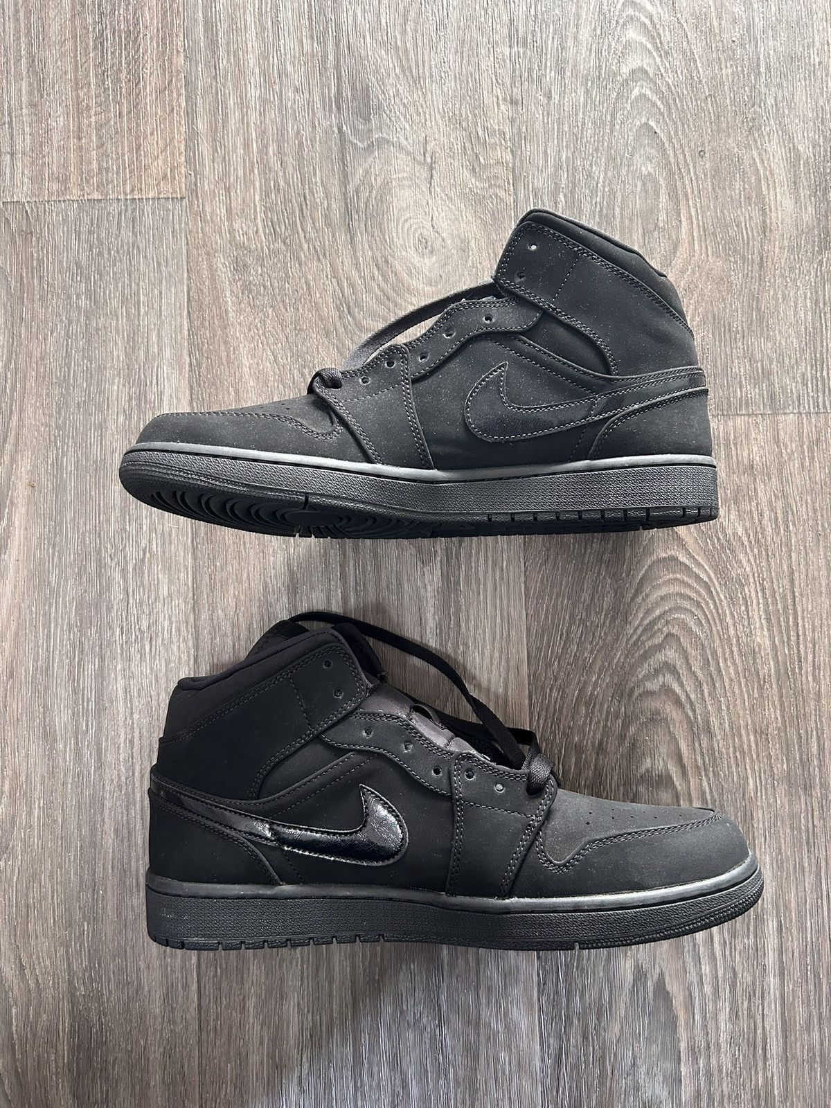 Jordan Brand Jordan 1 Mid ‘Triple Black Suede’ (2020) Size US 12 / EU 45 - 2 Thumbnail