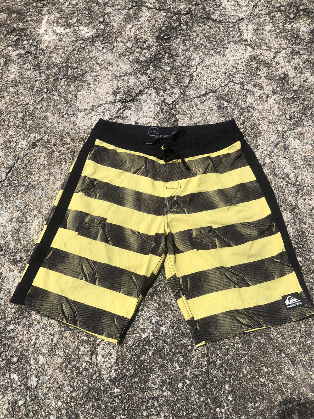 Quiksilver Vintage Y2K Quiksilver Surf Cypher Neofly 2.0 Shorpants Size US 33 - 1 Thumbnail