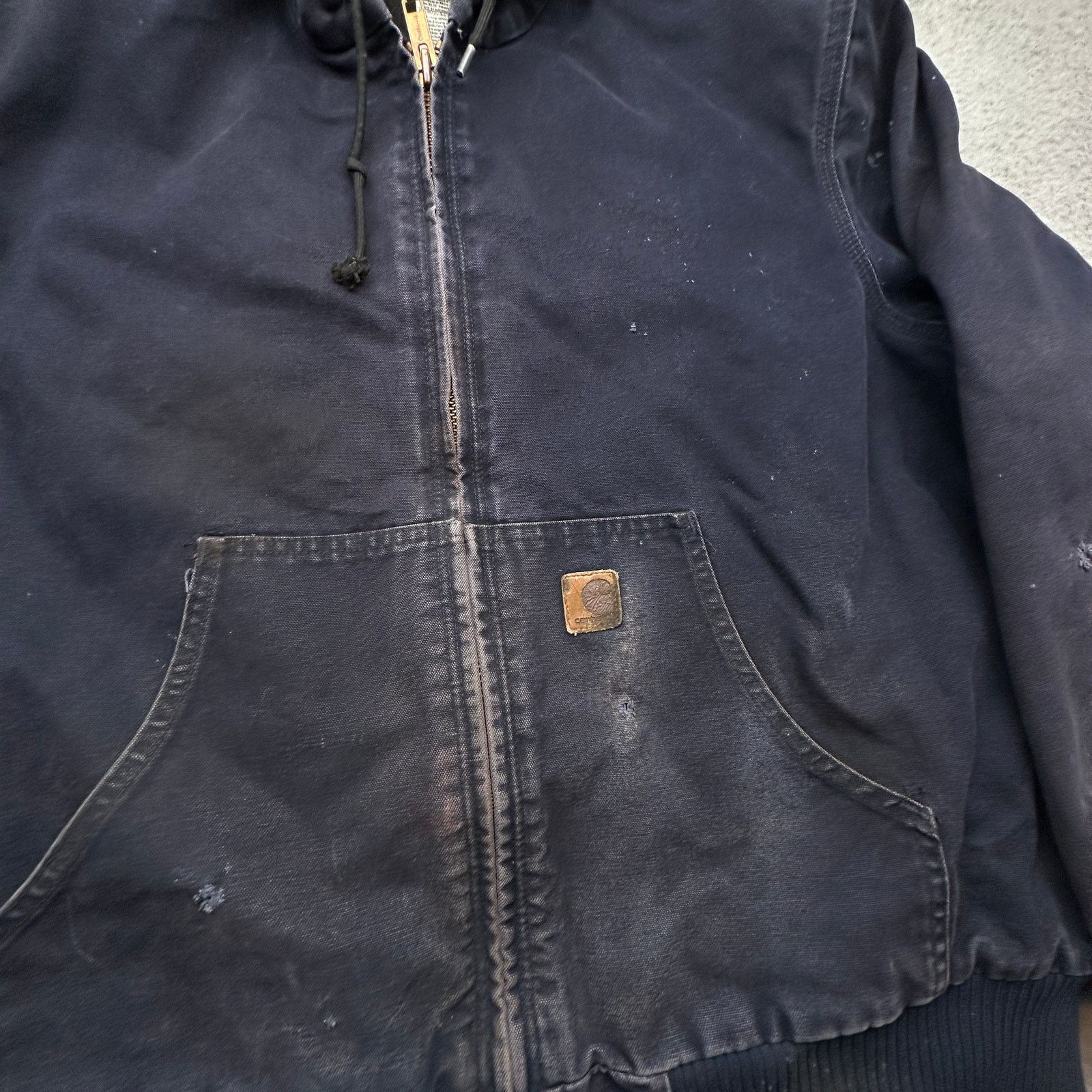 Carhartt VTG Carhartt J130 Sandstone Jacket XL Insulated Distressed Size US XL / EU 56 / 4 - 10 Thumbnail