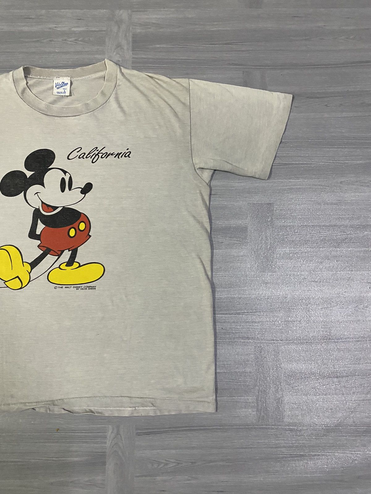 Mickey Mouse Vintage 80s Mickey Mouse T-Shirt Size US L / EU 52-54 / 3 - 4 Thumbnail