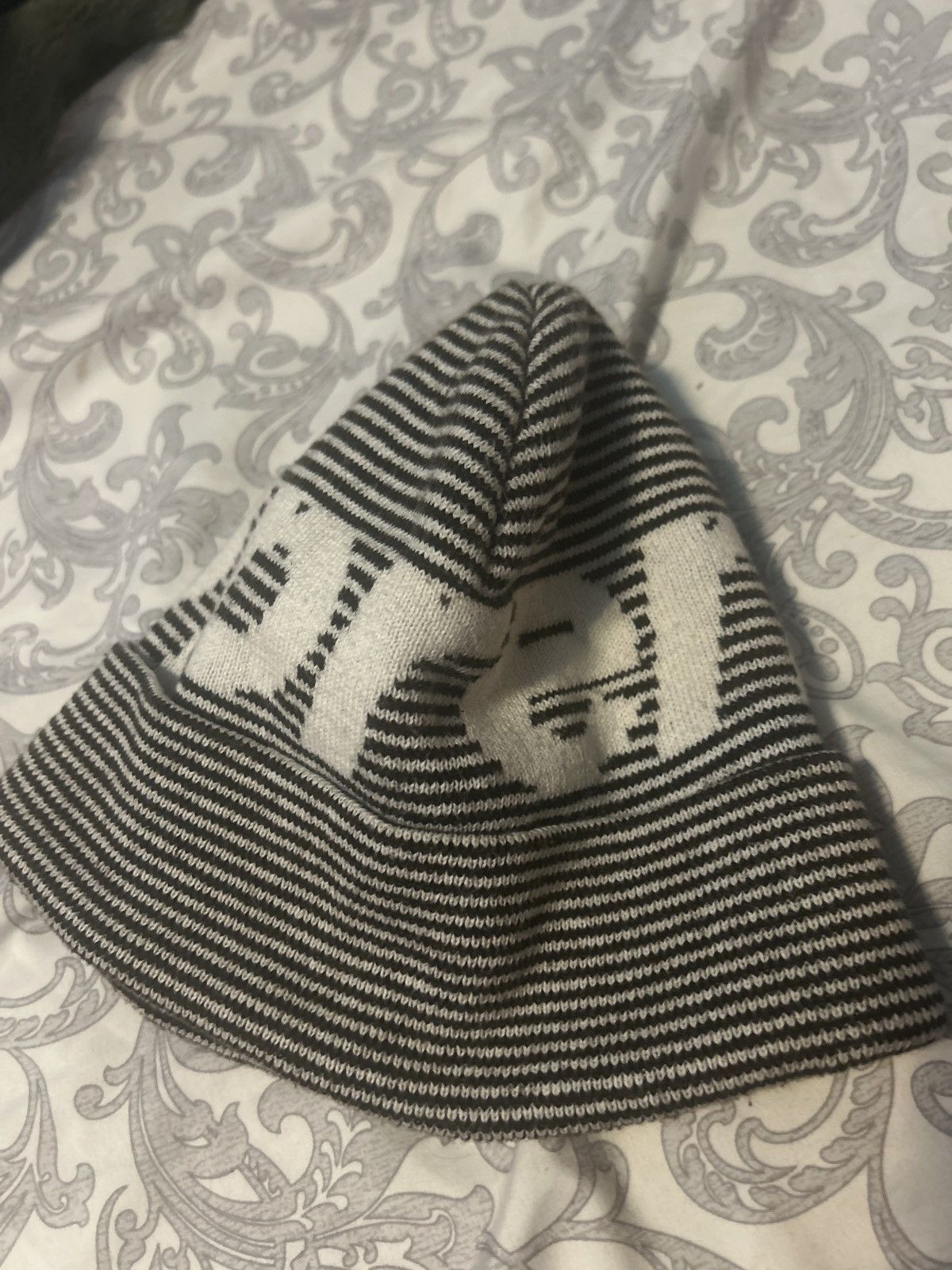 Supreme Supreme All Around Logo Beanie SS:2022 Size ONE SIZE - 3 Thumbnail