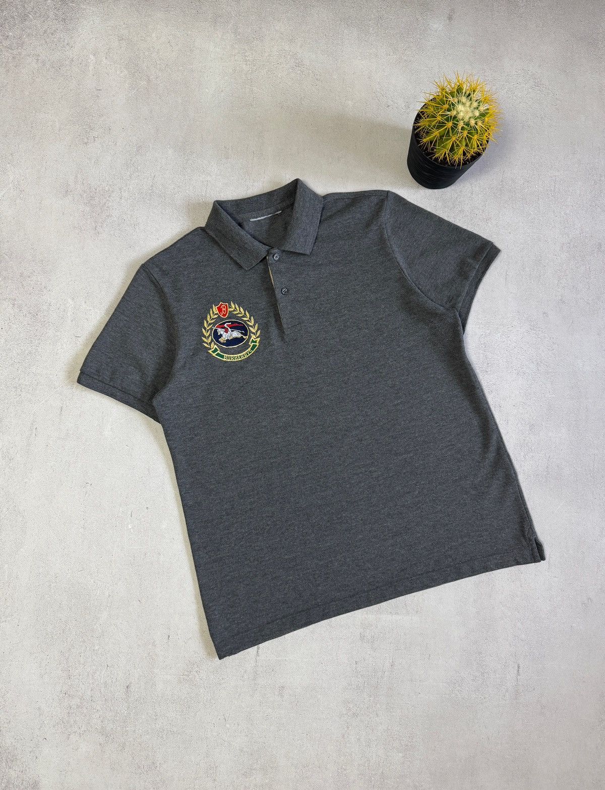 Burberry Burberry Polo Shirt Embroidered Big Logo Gray Mens Luxury Size US L / EU 52-54 / 3 - 1 Thumbnail