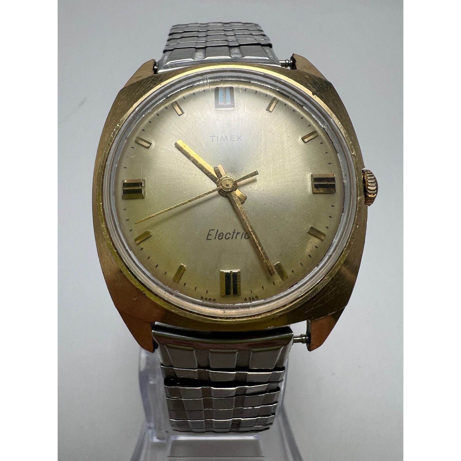 Timex 1969 Timex Mens Electric - Has some patina and wear Size ONE SIZE - 1 Thumbnail