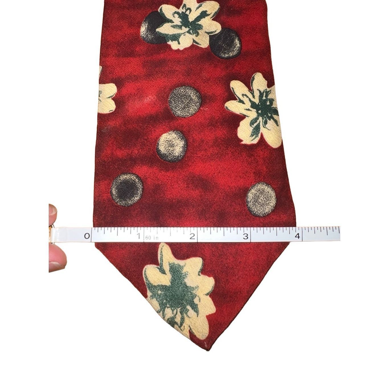 Hugo Boss Hugo Boss Red Flower Print Made in Italy Neck Tie Size ONE SIZE - 2 Thumbnail