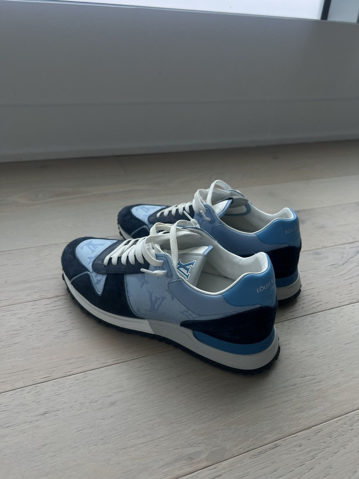Louis Vuitton Louis Vuitton Run Away Sneaker 'Blue Monogram' Size US 8 / EU 41 - 7 Thumbnail